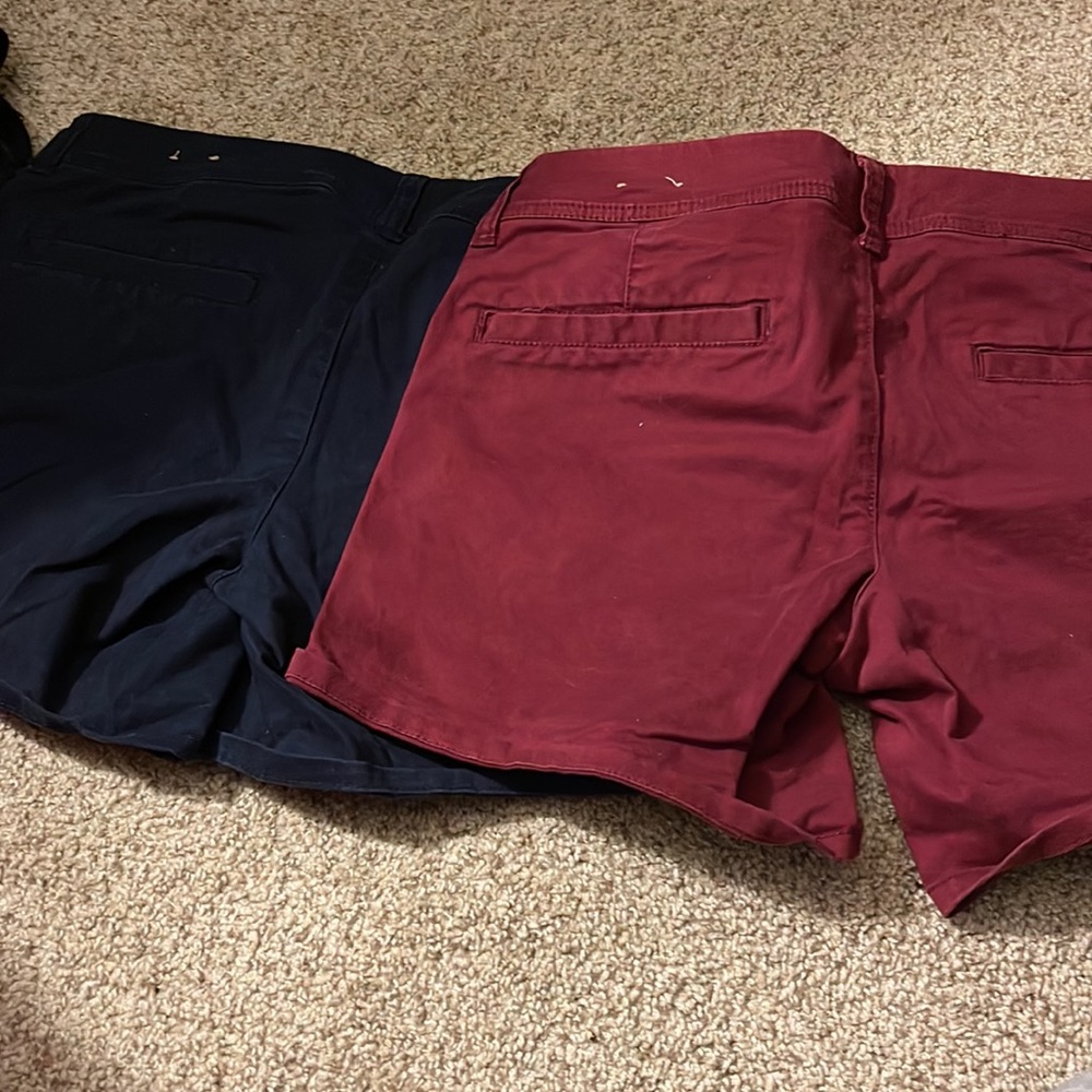 Shorts - Picture 2 of 2